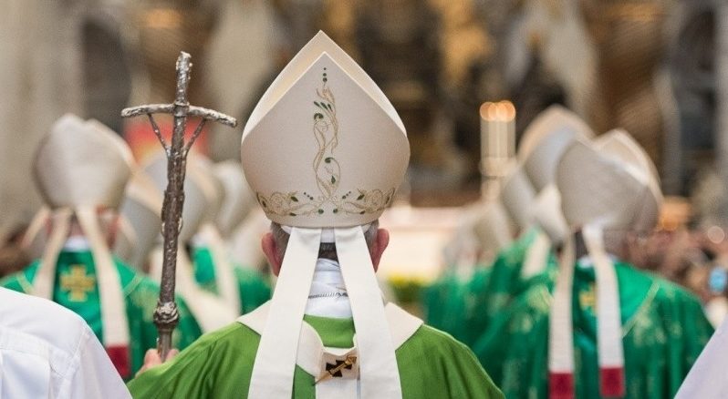 Eröffnung der Bischofssynode 2014 durch Papst Franziskus im Petersdom in Rom