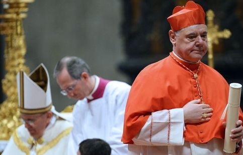 Kardinal Müller zu Amoris laetitia: "Kommunion für wiederverheiratete Geschiedene ist unmöglich. Keine Macht im Himmel und auf der Erde, weder ein Engel noch ein Papst, kann das Ehesakrament ändern"