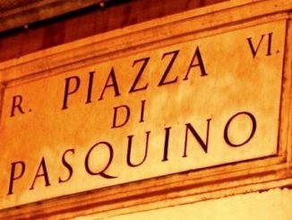 "Piazza di Pasquino" am südwestlichen Ende der Piazza Navona, auf der sich die Statue des "Pasquino" befindet. Stephanus Flavius verfaßte neue "Pasquinaten" zur Amtsführung von Papst Franziskus.