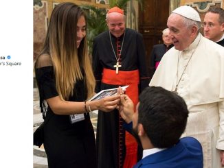 Ungewöhnlicher Heiratsantrag: im Vatikan und mit dem Papst als Zeugen.