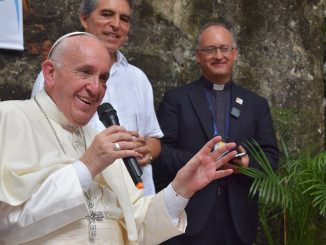 Papst Franziskus antwortet in Cartagena den kolumbianischen Jesuiten.