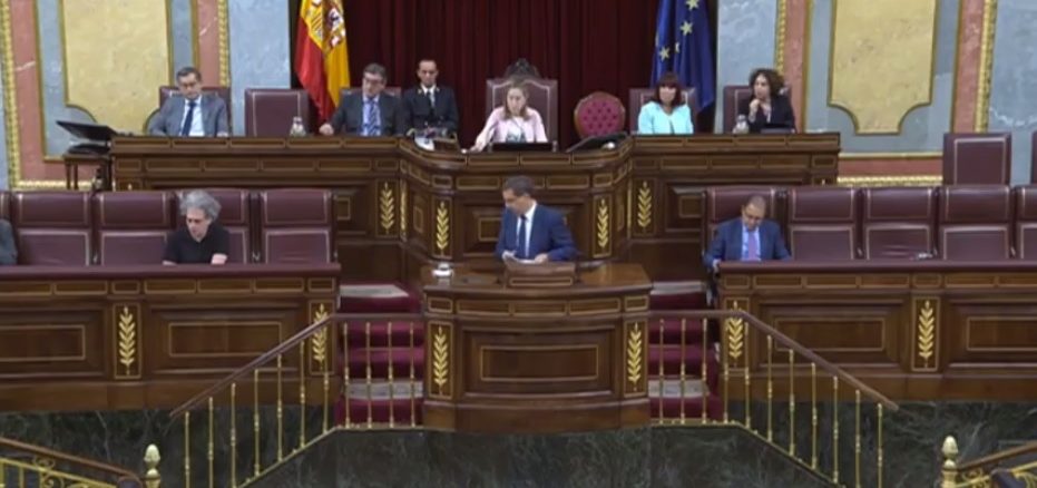 Das Spanische Parlament diskutiert über einen Gesetzentwurf der linksradikalen Partei Podemos zur Einführung der Gender-Ideologie.