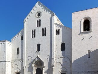 Nikolaus-Basilika in Bari, wo sich seit 1087 das Grab des Heiligen befindet.