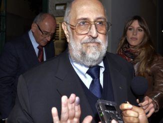 Gründer Fernando Figari, von 1994 bis 2010 Generaloberer des SVC, wurde von der Kirche verurteilt. Die Staatsanwaltschaft ermittelt wegen „psychischer Gewalt“.