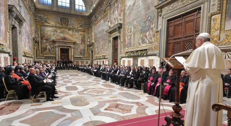 Ansprache von Papst Franziskus: Diplomatisches Korps