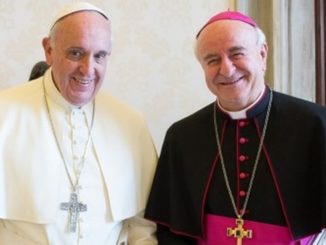 Amoris laetitia Papst Franziskus mit Vincenzo Paglia