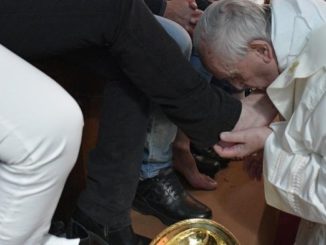 Papst Franziskus Fußwaschung Gründonnerstag