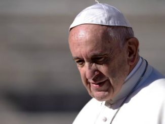 Papst Franziskus und die unterschiedlichen Signale zur Homosexualität.