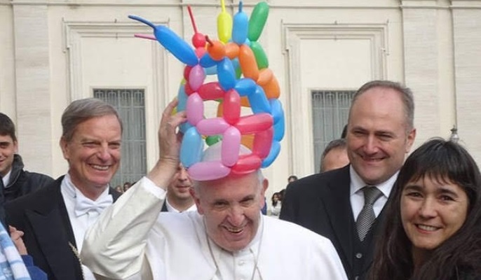 Papst Franziskus bereitet keine neuen Bestimmungen für den Kampf gegen klerikale Pädophilie vor