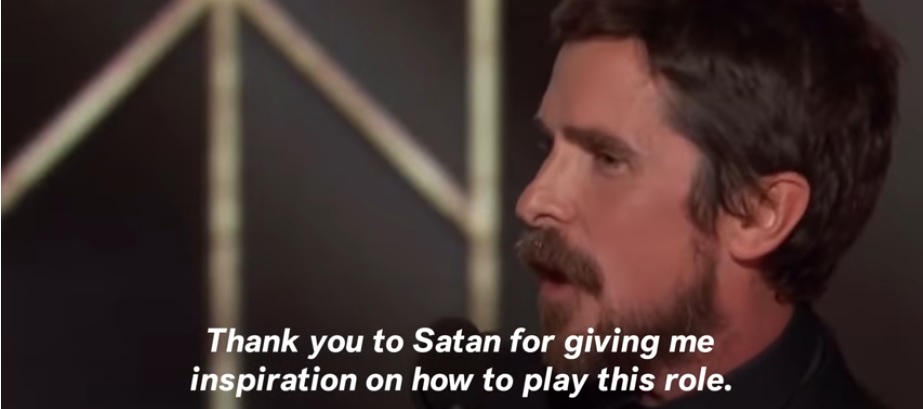Christian Bale dankt bei der Verleihung des Golden Globe Satan.
