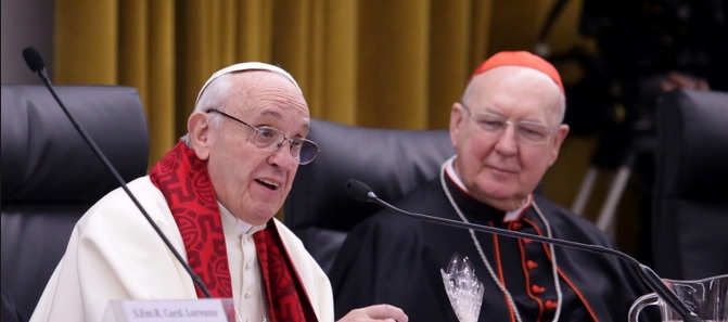 Kardinal Farrell mit Papst Franziskus