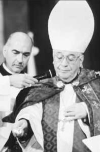 Kardinal Quarrancino mit Msgr. Toledo