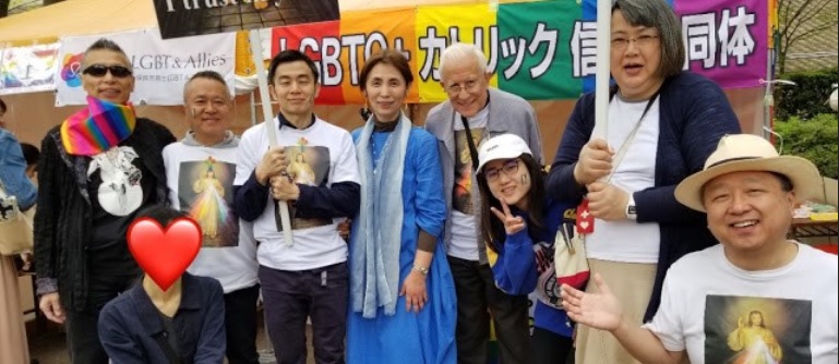 Der Jesuit Juan Masia Clavel nahm an der Gay Pride in Tokio teil.bei Gay Pride Tokio. Überhaupt hat er in Sachen Sexualmoral und Bioethik seine Probleme mit der kirchlichen Lehre.