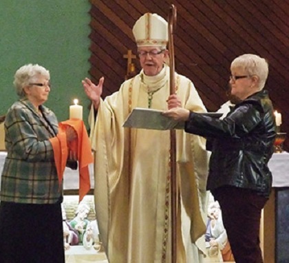 Bischof Moreau und „neue Dienste“ für Frauen.