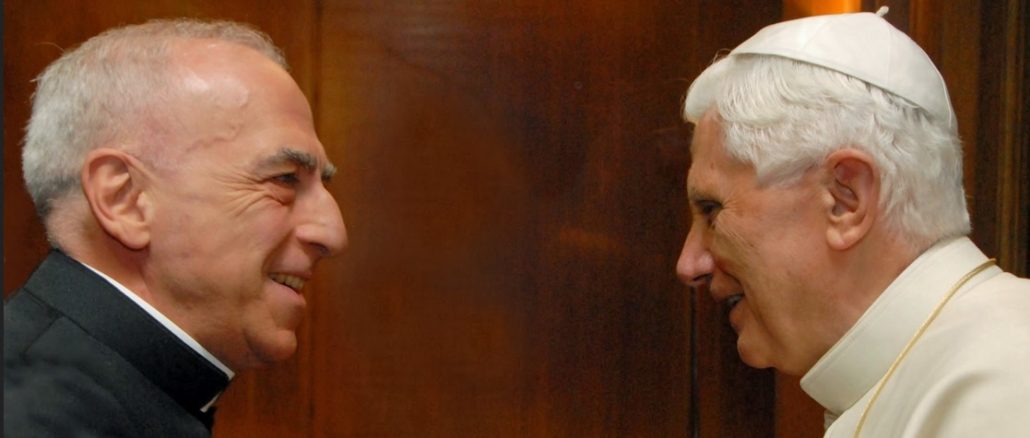 Don Nicola Bux mit Papst Benedikt XVI.