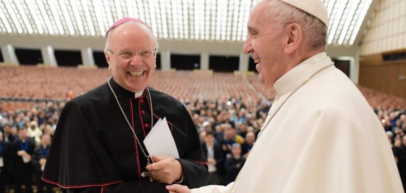 Bischof Nunzio Galantino mit Papst Franziskus