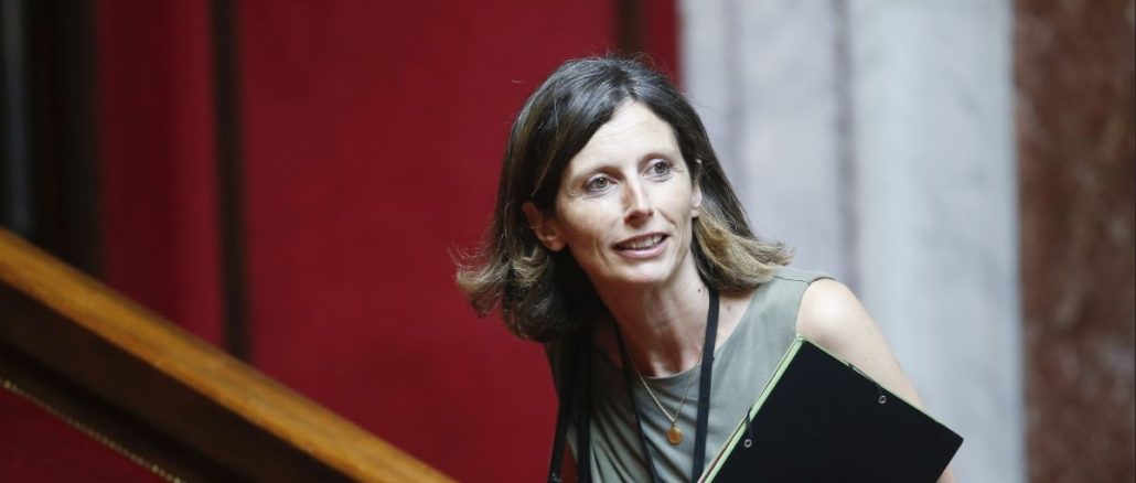 Die unabhängige Abgeordnete Emmanuelle Ménard, die als Katholikin keine Öko-Ersatzreligion braucht und kein totalitäres Regime will.