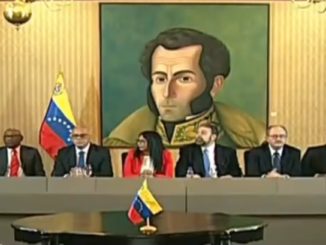 Am 16. September unterzeichnete das Maduro-Regime mit abhängigen Kleinparteien ein Abkommen zur Durchführung von Wahlen. Die Opposition spricht von einer Farce.