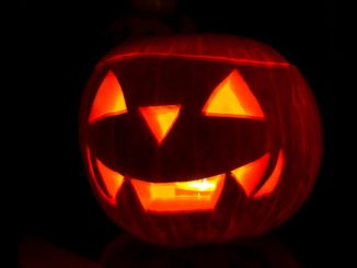 Halloween: Wie die Abzockermentalität von Geschäftemachern zweifelhaften Aspekten die Tore öffnet.