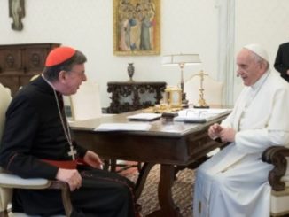 Kardinal Koch mit Papst Franziskus: „Nicht alles von anderen Kulturen ist gut“.