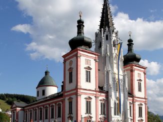 Erstmals unternehmen die Niederlassungen der Petrusbruderschaft in Österreich eine gemeinsame Nationalwallfahrt zur Gnadenmutter nach Mariazell.