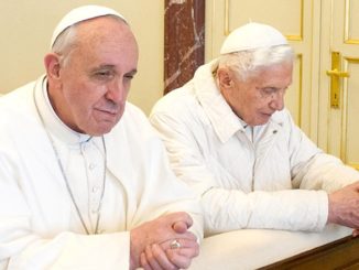 „In der Kirche kann nur einer Papst sein“, mahnt der Historiker Roberto de Mattei im Zusammenhang mit den jüngsten Kontroversen.