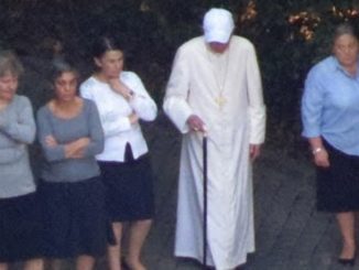 Die vier Memores Domini, die Benedikt XVI. den Haushalt führen, in einer Aufnahme aus dem Jahr 2014.