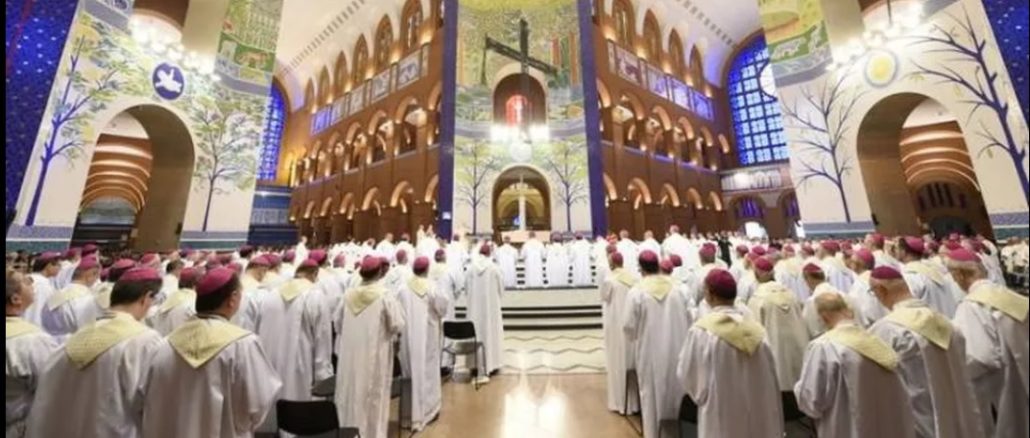 152 brasilianische Bischöfe greifen das Staatsoberhaupt des Landes mit bisher nicht gekannter Härte an.