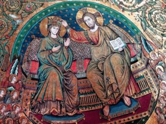 Krönung Mariens im Himmel (Santa Maria Maggiore, 1296). Die älteste bekannte Krönungsdarstellung findet sich in Quenington (England) von 1140.