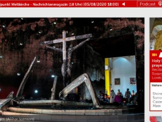 Das zerstörte Holzkruzifix in der Kathedrale von Managua.
