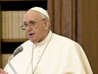 Papst Franziskus war im vergangenen Monat wegen Ischiasanfällen mehrere Tage gezwungen, Termine abzusagen.
