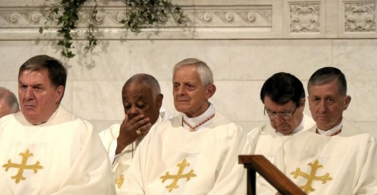 McCarrick und seine Protegés: (v. l.) Kardinal Joseph Tobin, Kardinal Wilton Gregory, Kardinal Donald Wuerl und ganz rechts Kardinal Blase Cupich.