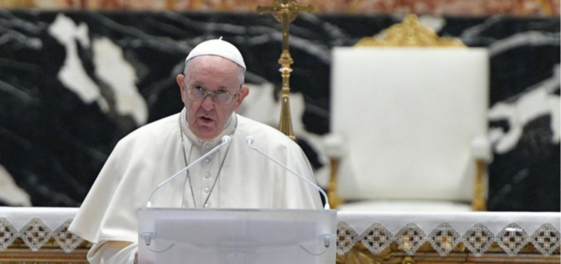 Papst Franziskus wiederholte in seiner Osterbotschaft Urbi et Orbi, daß Impfen eine "moralische Pflicht" sei.