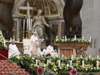 Seit über einem Jahr zelebrierte Papst Franziskus das Meßopfer nicht mehr auf dem Papstaltar.