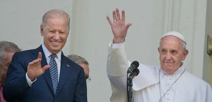 Die Allianz zwischen US-Präsident Biden und Papst Franziskus hält.