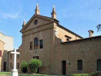 Im Erzbistum Ferrara wurde an der Kirche Santa Chiara die dritte Personalpfarrei des überlieferten Ritus in Italien errichtet.