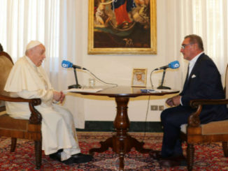 Der Radiosender der spanischen Bischöfe strahlte ein ausführliches Interview mit Papst Franziskus aus, in dem er über Traditionis custodes und Rücktrittspläne sprach.