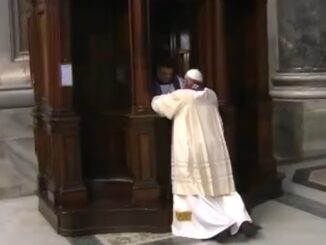 Papst Franziskus verteidigte bei Treffen mit den Dikasterienleitern energisch die Unantastbarkeit des Beichtgeheimnisse