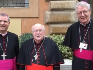 Fast-Kardinal Lucas van Looy SDB (rechts) mit Kardinal Danneels (Mitte) und Bischof Bonny