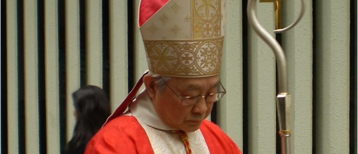 Kardinal Joseph Zen, graue Eminenz der chinesischen Untergrundkirche, blieb nicht erspart, im Alter von 90 Jahren festgenommen und vor Gericht gestellt worden zu sein. Nun wurde er unter einem Vorwand verurteilt.