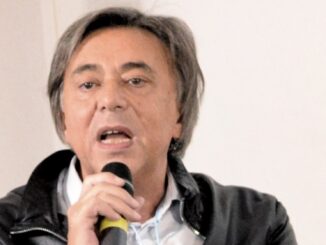 Der ehemalige Fernsehintendant und Medienanalyst Carlo Freccero zeigt sich zurückhaltend positiv über die neue italienische Regierung unter Giorgia Meloni.