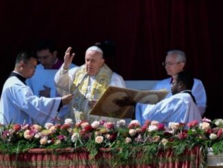 Bevor Papst Franziskus am Ostersonntag den Segen Urbi et orbi spendete, sprach er mit erstaunlicher Direktheit ein überraschendes Thema an.