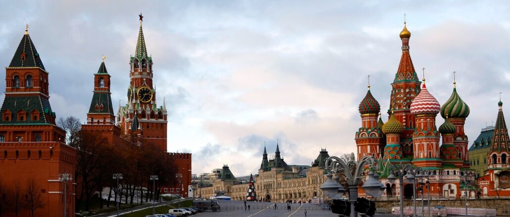 In Moskau wird morgen und übermorgen der Sondergesandte für den päpstlichen Friedensplan werben.