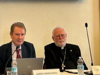 Der vatikanische Außenminister Erzbischof Paul Gallagher nahm gestern an der Präsentation des Limes-Bandes "Ukrainische Lektionen" teil.