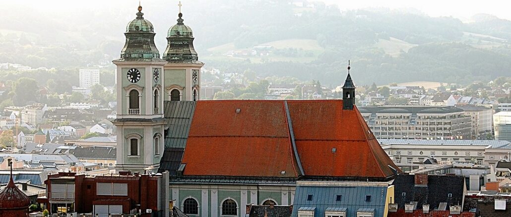 Die "Alter Dom" genannte Jesuitenkirche in Linz: Die Jesuiten haben die Stadt verlassen. Die Kirche wird der ukrainischen griechisch-katholischen Gemeinde überlassen.