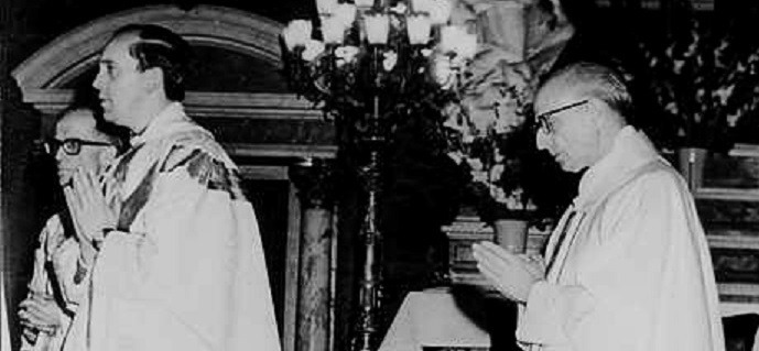 Pedro Arrupe (rechts), der Generalobere, der den neuen Geist im Jesuitenorden umsetzte und Jorge Mario Bergoglios (links) großer Mentor war.