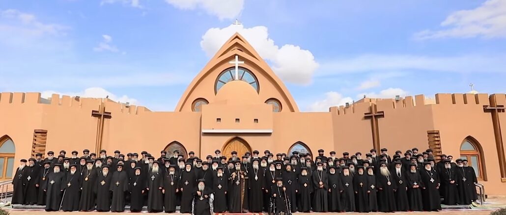 Die heilige Synode der koptisch-orthodoxen Kirche 2024 beendete den theologischen Dialog mit der katholischen Kirche wegen des Skandals der Homo-Segnungen