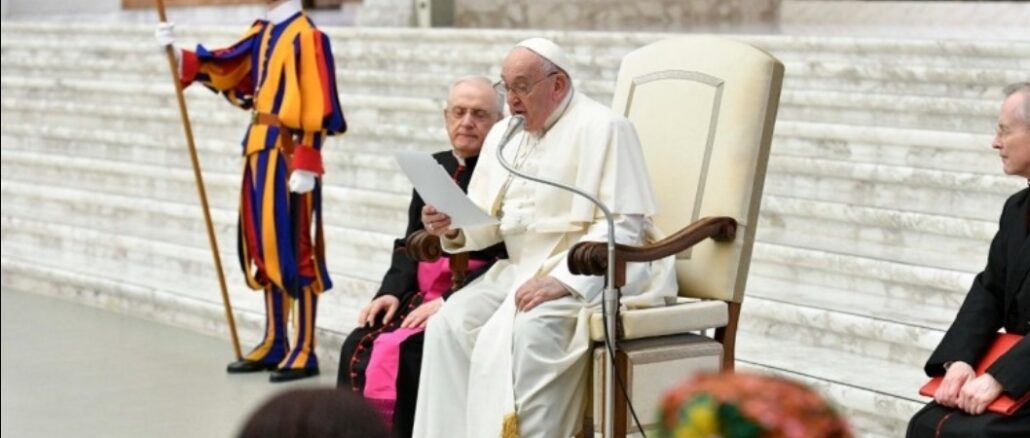 Papst Franziskus empfing gestern die nigerianische Gemeinschaft in Rom und verlas persönlich die Ansprache.