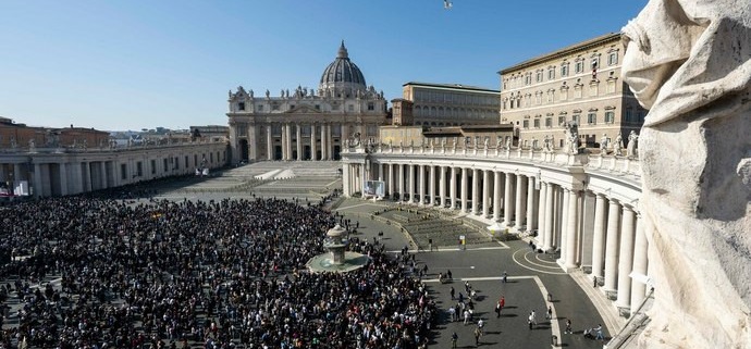 Die "Demos 2"-Denkschrift lenkt den Blick auf die Kirche nach Papst Franziskus