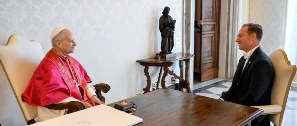 Papst Leo XIV. empfing am Samstag Brian Francis Burch, den neuen US-Botschafter beim Heiligen Stuhl.